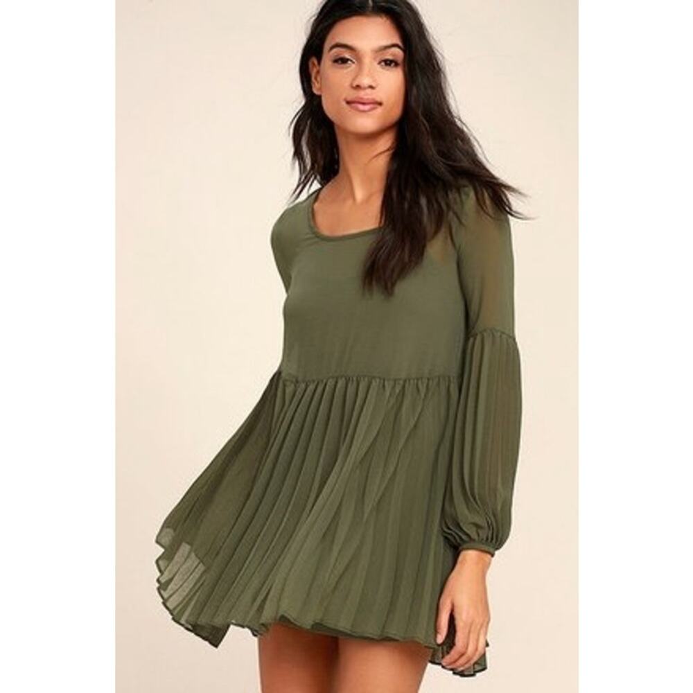 NWT Lulus Aim to‎ Pleats Olive Green Long Sleeve Oversized Dress Size Small